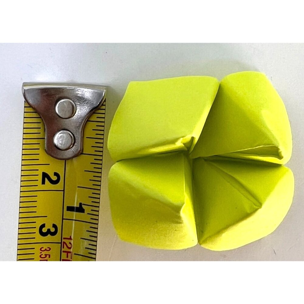 100 Mini 1" Cootie Catchers Hand Folded Party Supplies - Picture 2 of 5